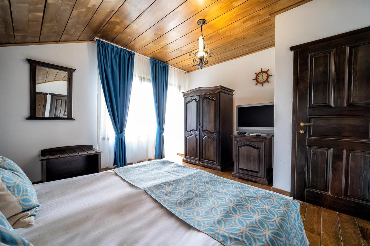Hotel Complex Zlatnata Ribka Дуранкулак Экстерьер фото